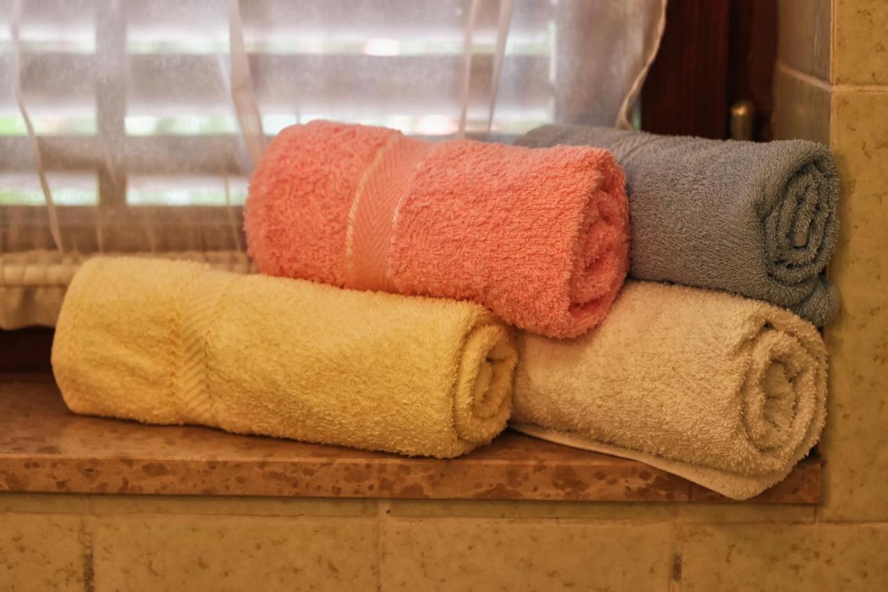 Apartmani&Soba Mimi ロヴィニ エクステリア 写真